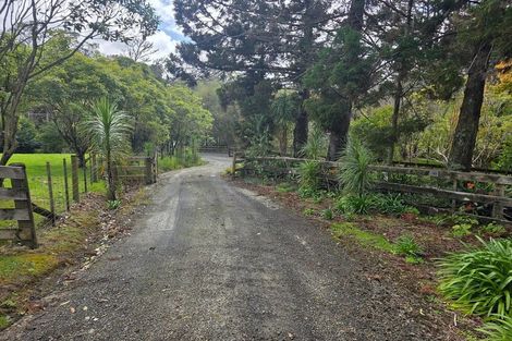 Photo of property in 315 Muriwai Road, Waimauku, 0881