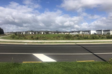 Photo of property in 25 Taepu Road, Pukekohe, 2120