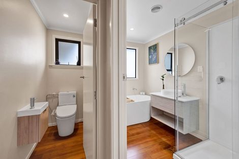 Photo of property in 38 Cameron Street, Hawera, 4610