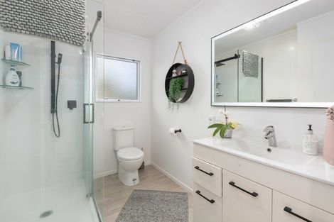 Photo of property in 1 Nathan Place, Athenree, Katikati, 3177