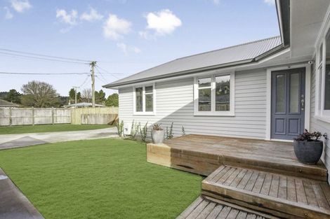 Photo of property in 12 Whangakoko Grove, Birchville, Upper Hutt, 5018