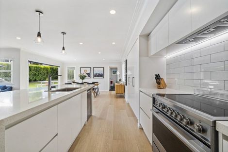 Photo of property in 3 Philip Place, Hillcrest, Auckland, 0627