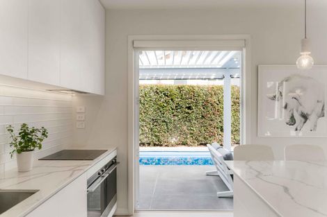 Photo of property in 19 Hinau Road, Karaka, Papakura, 2113