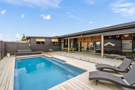 Photo of property in 23 William Gilbert Drive, Mangawhai, 0505