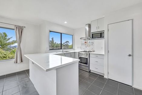Photo of property in 364a Glenfield Road, Glenfield, Auckland, 0629
