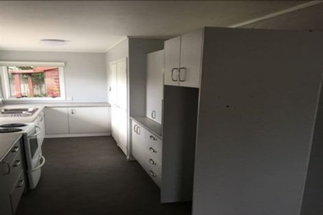 Photo of property in 2/2 Wallace Road, Ranui, Auckland, 0612