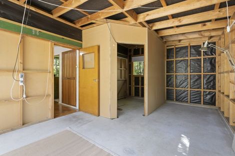 Photo of property in 235 Plateau Road, Te Marua, Upper Hutt, 5018