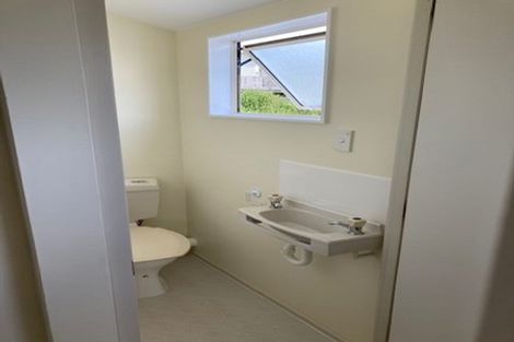 Photo of property in 2/25 Bonita Avenue, Stanmore Bay, Whangaparaoa, 0932