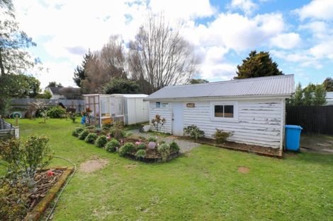 Photo of property in 40 Cole Street, Dannevirke, 4930