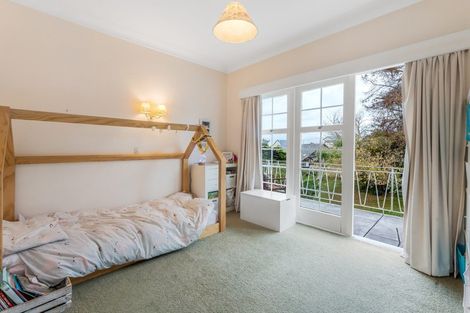 Photo of property in 110 Mellons Bay Road, Mellons Bay, Auckland, 2014