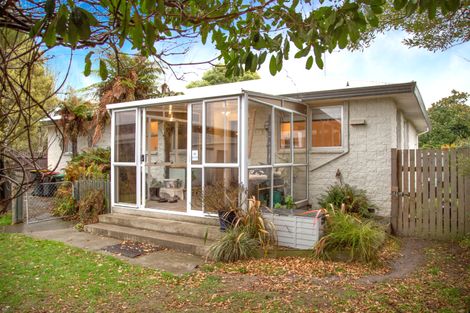 Photo of property in 10b Burnridge Place, Belfast, Christchurch, 8051