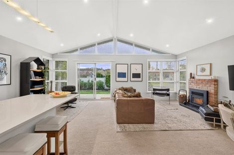 Photo of property in 12 Maude Street, Riverhead, 0820