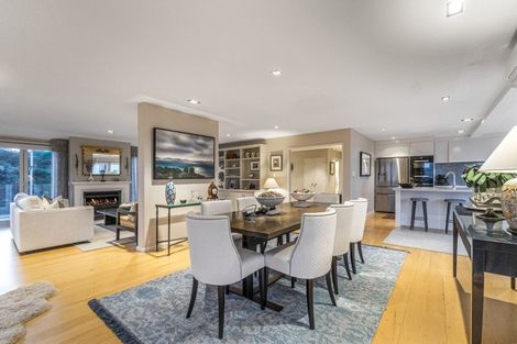 Photo of property in 2 Puriri Place, Sandspit, Warkworth, 0982