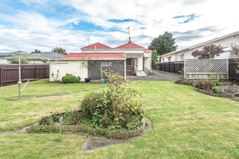 Photo of property in 11 Cambridge Street, Gonville, Whanganui, 4501
