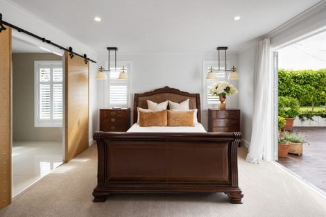 Photo of property in 83 Saint Kilda Road, Cambridge, 3434