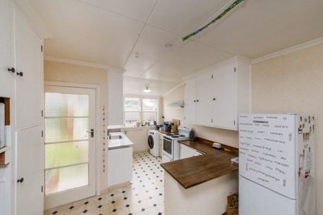 Photo of property in 2/24 Birmingham Street, Takaro, Palmerston North, 4412