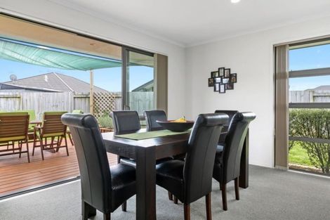 Photo of property in 141 Doncaster Drive, Papamoa Beach, Papamoa, 3118