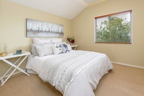 Photo of property in 10 Haven Drive, East Tamaki, Auckland, 2013