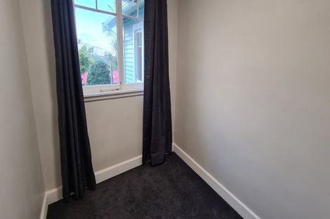 Photo of property in 261 Grounsell Crescent, Belmont, Lower Hutt, 5010