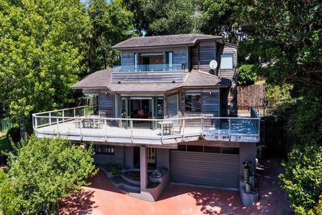 Photo of property in 70a Morley Street, New Plymouth, 4310