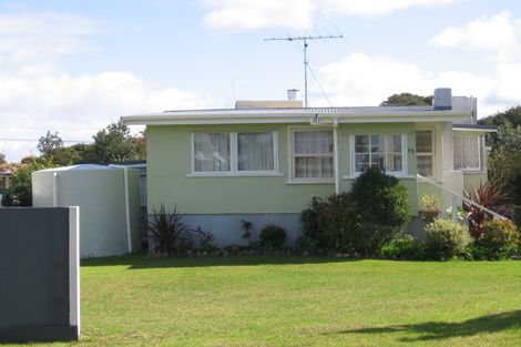 Photo of property in 15 Dey Street, Mangawhai Heads, Mangawhai, 0505