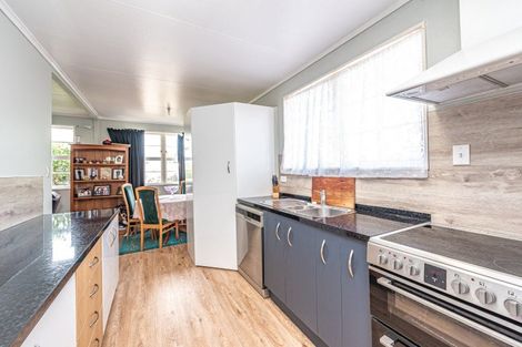 Photo of property in 27 Ward Street, Aramoho, Whanganui, 4500