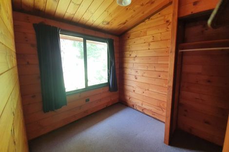 Photo of property in 73 Heta Road, Highlands Park, New Plymouth, 4312