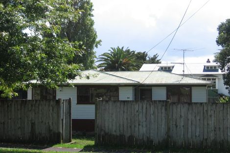 Photo of property in 65 Nikau Street, New Lynn, Auckland, 0600
