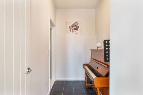 Photo of property in 13 Karekare Road, Raumati South, Paraparaumu, 5032