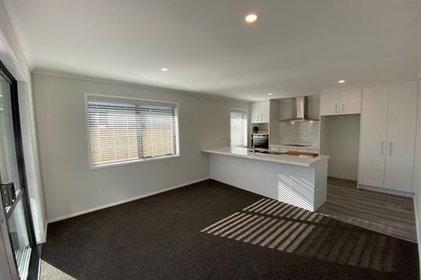 Photo of property in 40 Hills View Drive, Papamoa, 3118