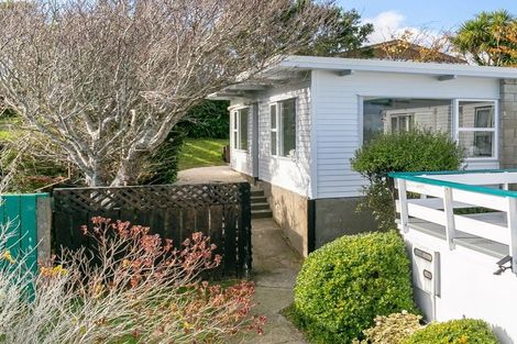 Photo of property in 49 Cypress Drive, Maungaraki, Lower Hutt, 5010