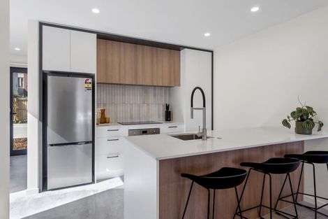 Photo of property in 55 Deans Avenue, Addington, Christchurch, 8011