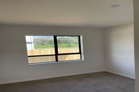 Photo of property in 2 Cutfield Lane, Kumeu, 0810