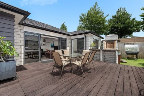 Photo of property in 42 Marion Crescent, Papamoa Beach, Papamoa, 3118