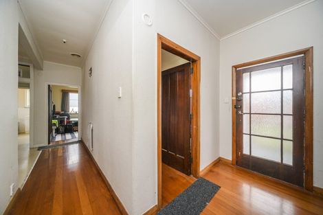 Photo of property in 63 Park Road, West End, Palmerston North, 4412