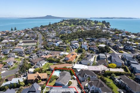 Photo of property in 31 Waller Avenue, Bucklands Beach, Auckland, 2012