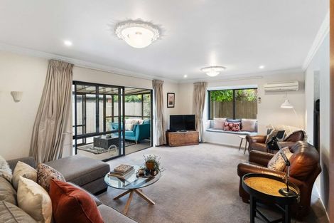 Photo of property in 19a Clipper Place, Redwood, Christchurch, 8051