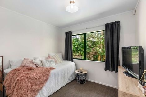 Photo of property in 51b Clayburn Road, Glen Eden, Auckland, 0602