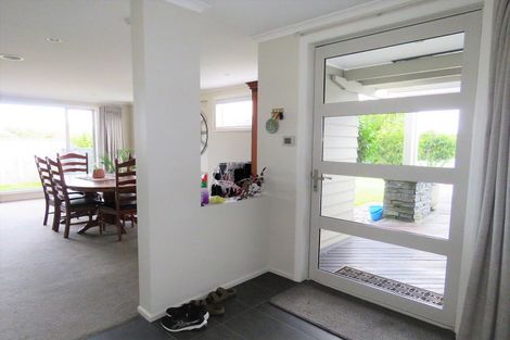 Photo of property in 96 Brougham Street, Westport, 7825