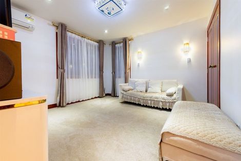 Photo of property in 12 Fairhill Place, Flat Bush, Auckland, 2016