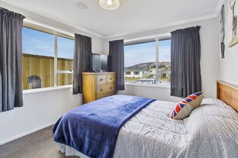 Photo of property in 3 Saul Shrives Place, Waimate, 7924