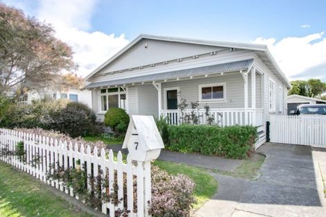 Photo of property in 7 Creagh Street, Te Awa, Napier, 4110