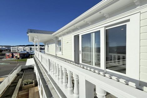 Photo of property in 1 Bidwill Street, Mount Cook, Wellington, 6021