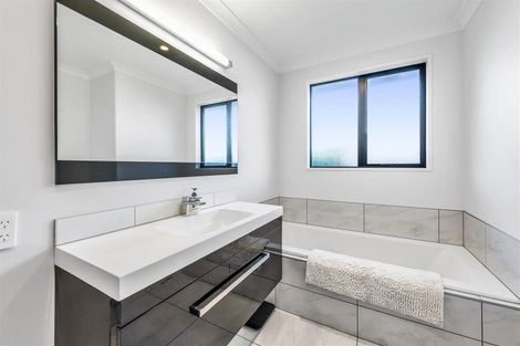 Photo of property in 1/11 Teal Close, Woolston, Christchurch, 8023