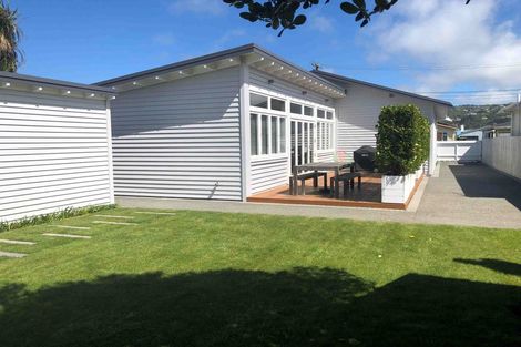 Photo of property in 32 Ava Street, Petone, Lower Hutt, 5012