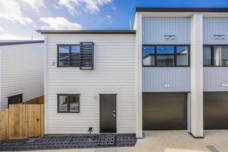 Photo of property in 2/6 Pah Road, Papatoetoe, Auckland, 2025