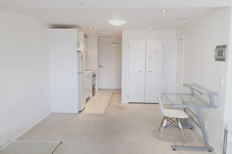 Photo of property in Fiore On Hobson Apartments, 706/152 Hobson Street, Auckland Central, Auckland, 1010
