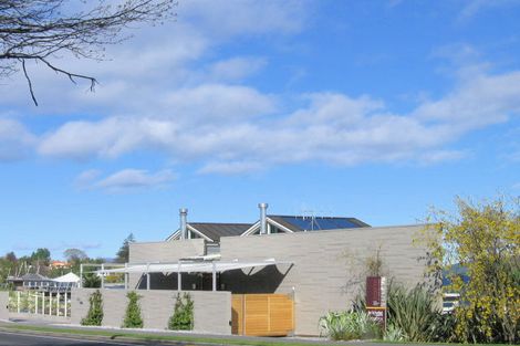 Photo of property in 325 Lake Terrace, Two Mile Bay, Taupo, 3330