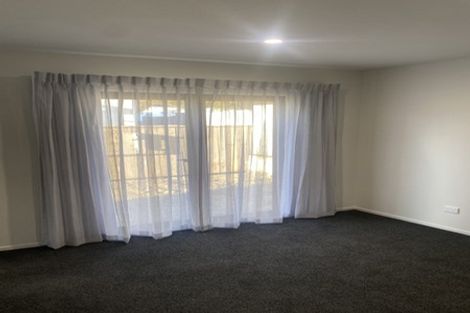 Photo of property in 6c Grays Road, Plimmerton, Porirua, 5026