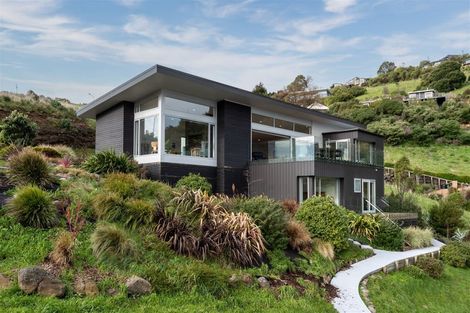 Photo of property in 7 Te Wharau Lane, Charteris Bay, Lyttelton, 8971